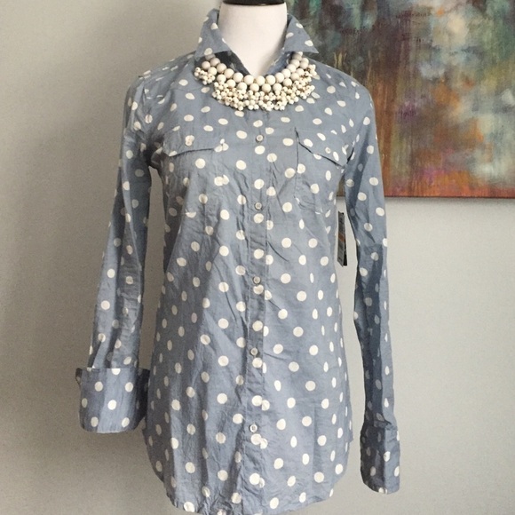Adorable Polka Dot Top - Picture 2 of 4